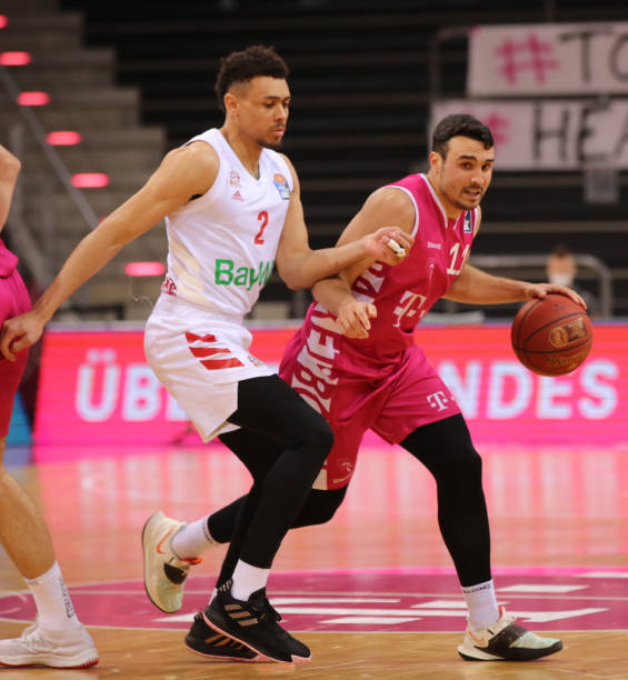 牵动了整个 牵动了整个