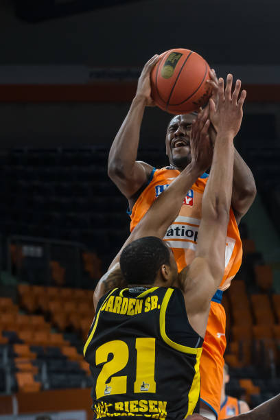 变化并未削 变化并未削